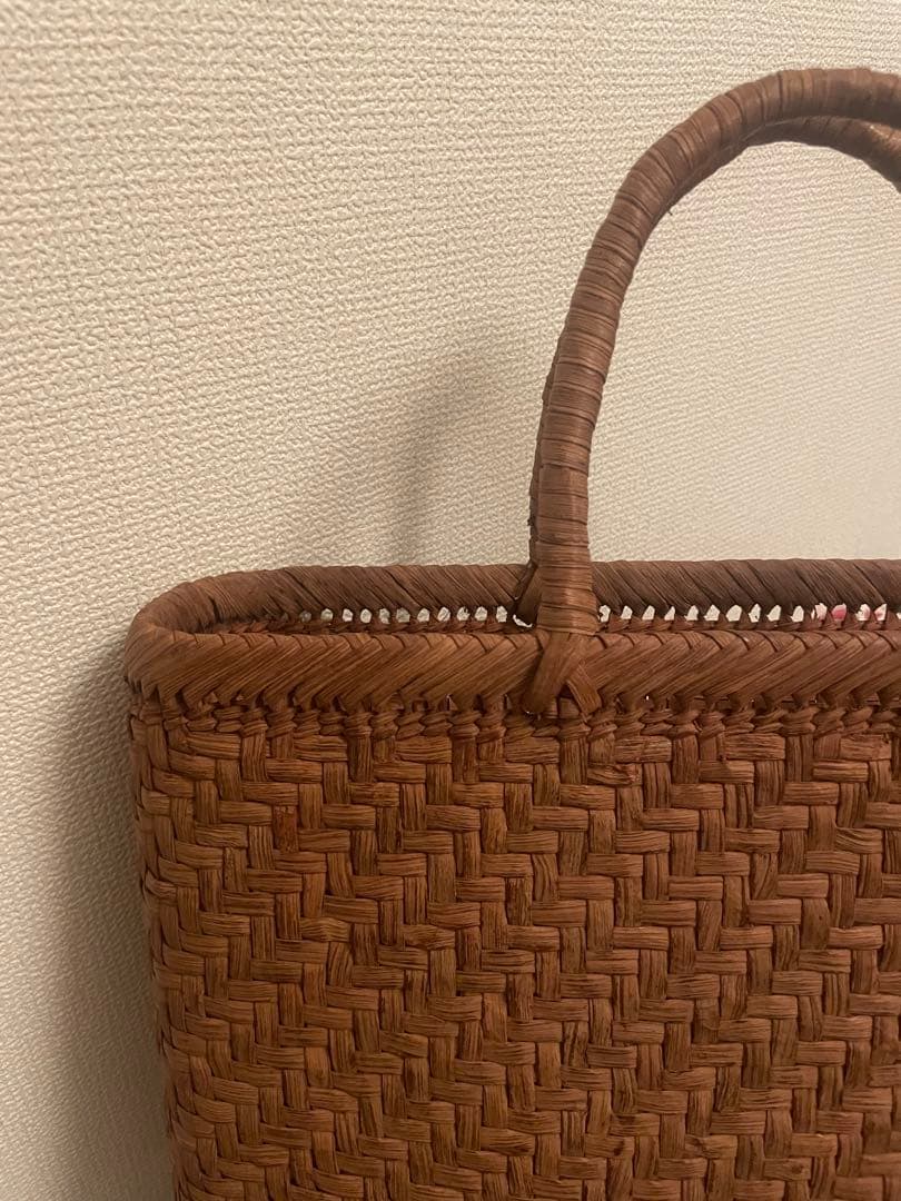 信州山葡萄　編み込み かごバッグ