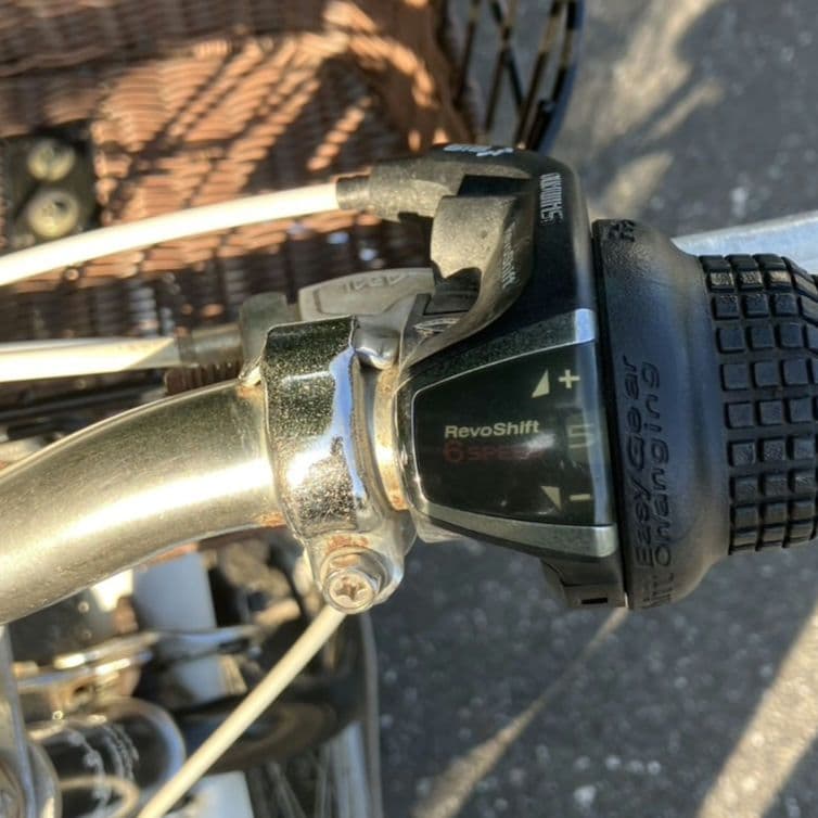 子供用自転車　24インチ　6段ギア