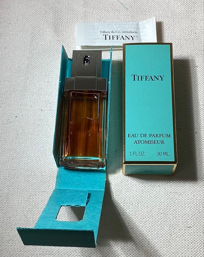 【未使用品】TIFFANY ティファニー 香水 オードパルファム　30ml
