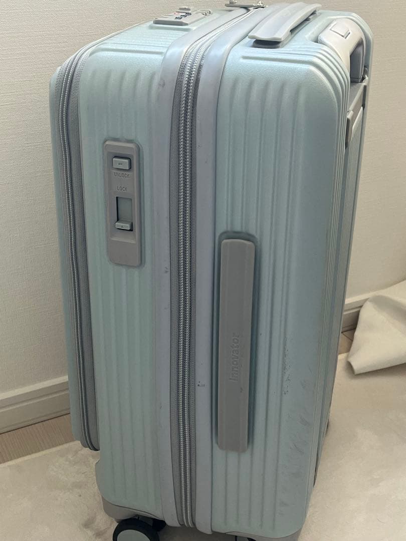イノベーター　innovator　 キャリーケース INV 50 38L ブルー