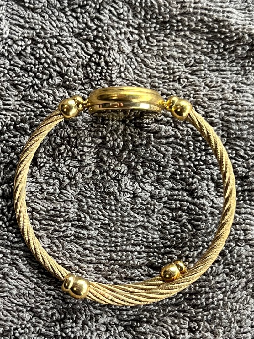 ☆美品GUCCI クォーツ腕時計 9700.21 ゴールド