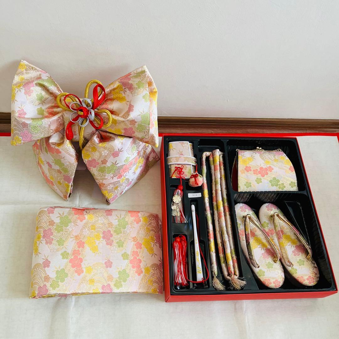 七五三　7歳　四つ身着物　結び帯　草履バッグ　はこせこセット　帯揚げ　しごき