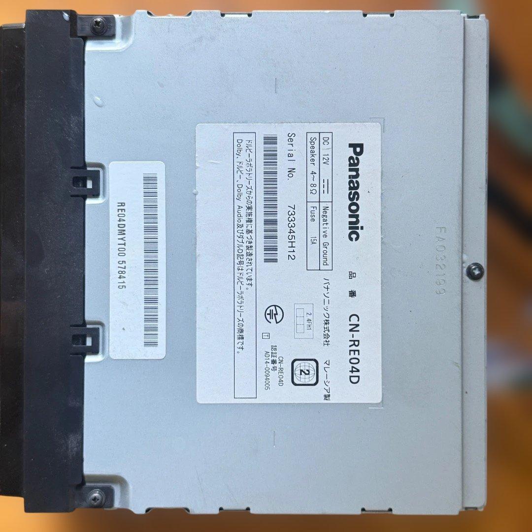 カーナビ CN-RE04D