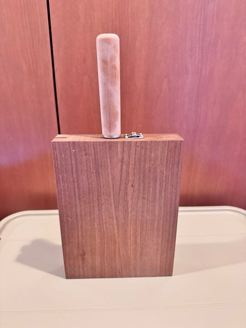 TOKUI VIDEO STORE こじらせ包丁&折り畳みまな板 go out