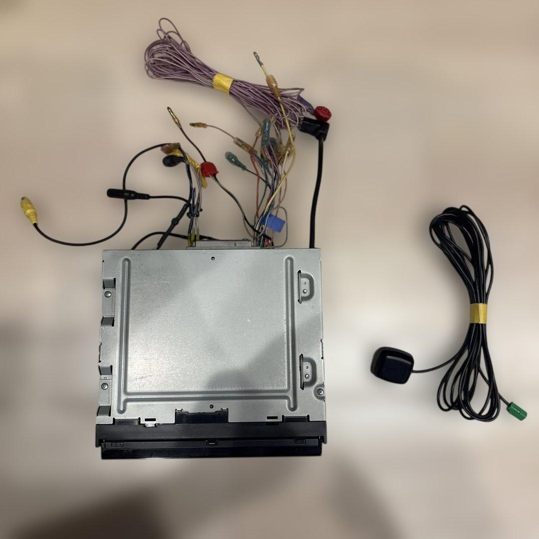 カロッツェリア　AVIC-ZH0007 カーナビ