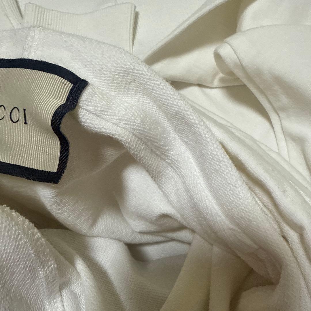 GUCCI ホワイト クマ刺繍 パーカー