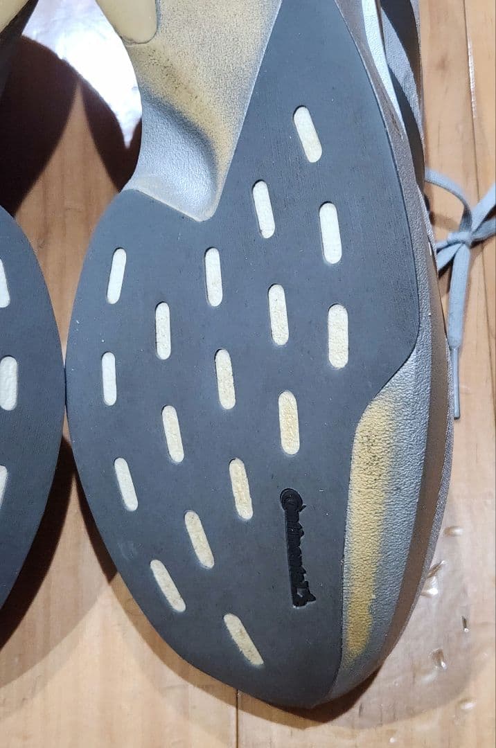 ボ*ア様 adidas　ADIZERO EVO SL M　28.5㎝