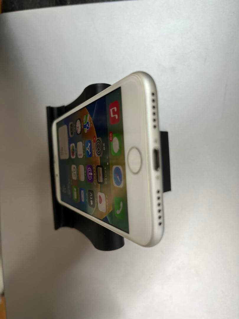 お*り様 Apple iPhone 8 (MQ792J/A) 64G SIMロッ