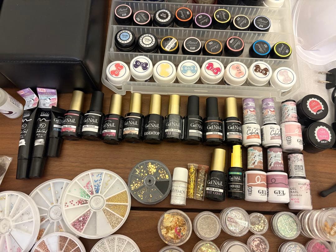 ジェル ネイル用品 まとめ売り ネイルアート ラメ リーフジェル プティール