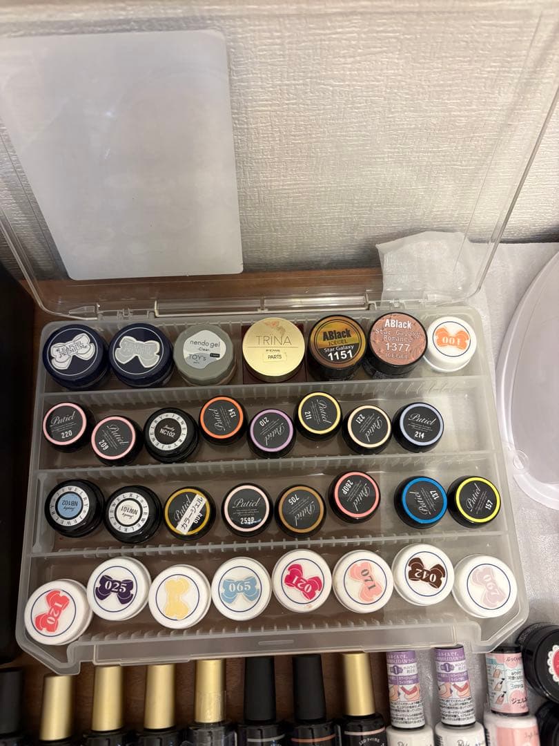 ジェル ネイル用品 まとめ売り ネイルアート ラメ リーフジェル プティール