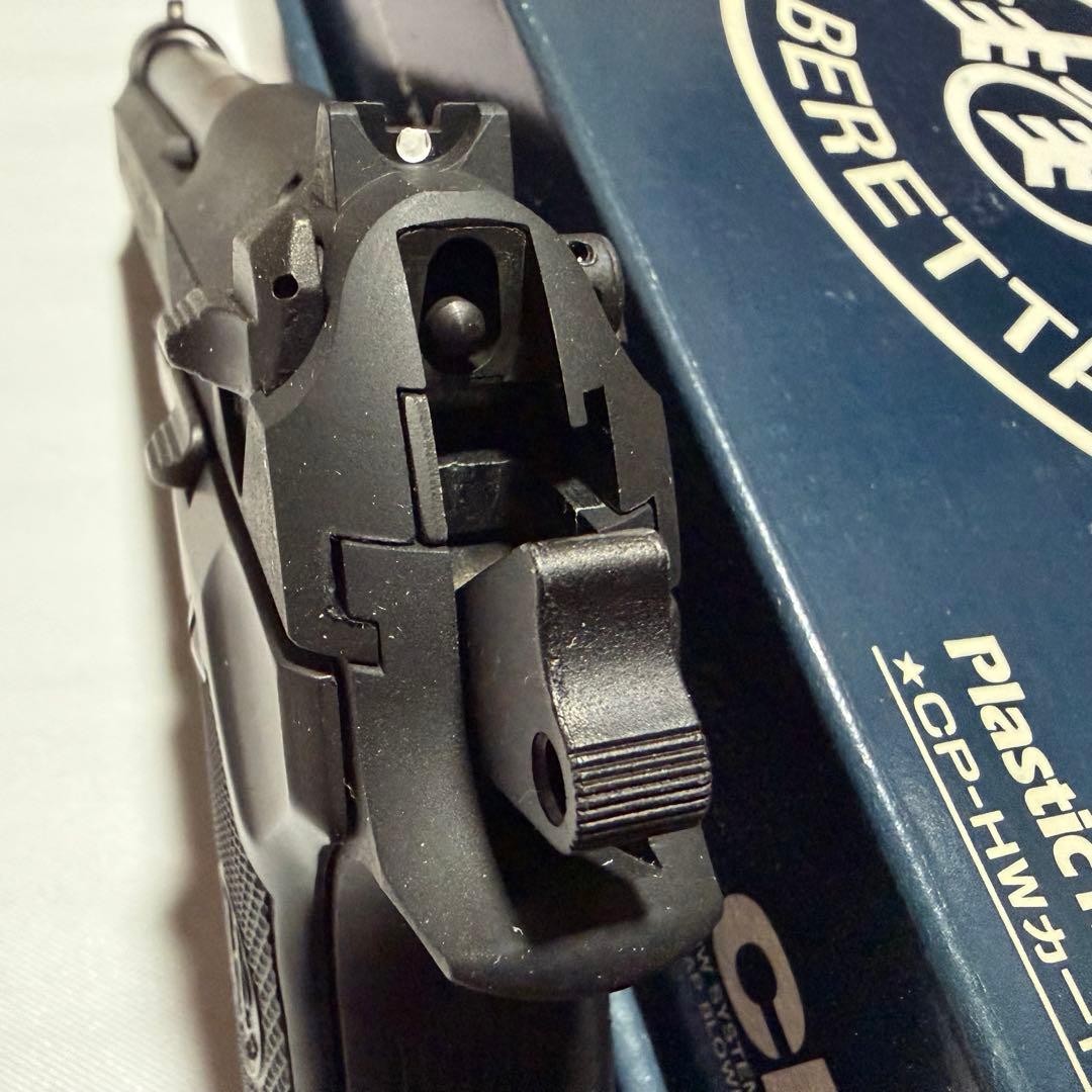 MGC ベレッタ M9 限定生産品　発火式モデルガン　ヘビーウェイト