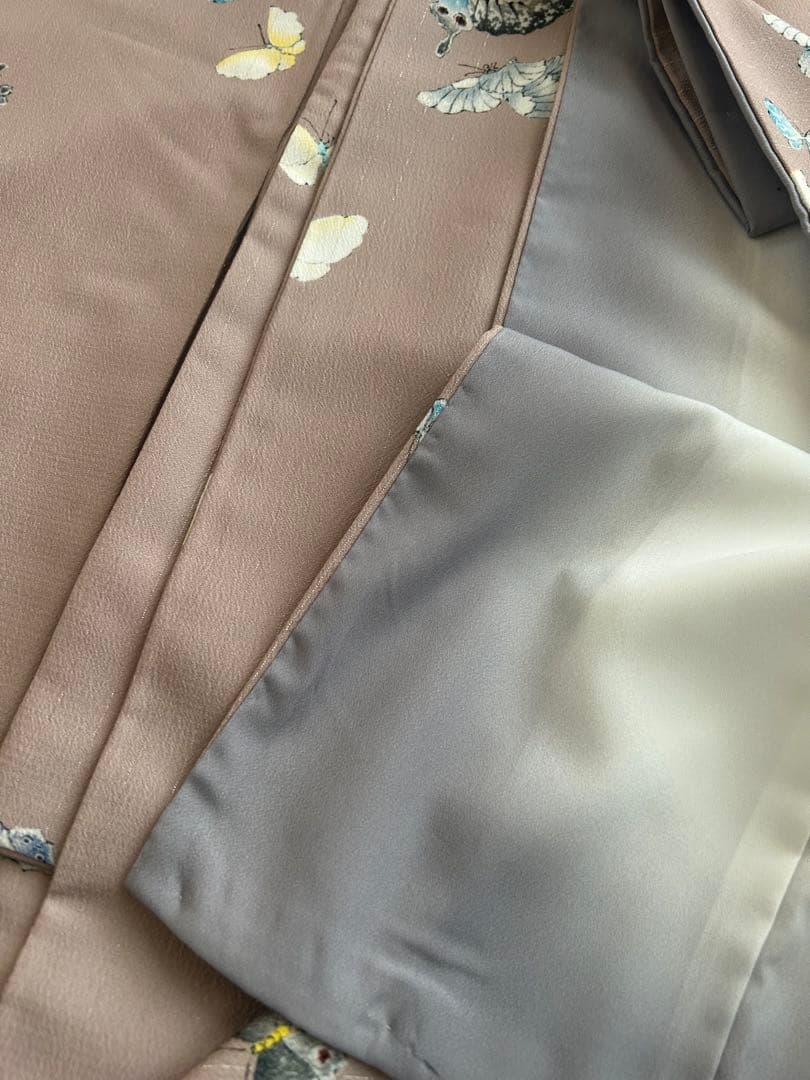 みずのしのぶさん　アンティーク復刻お着物【蝶々】　サイズS 美品