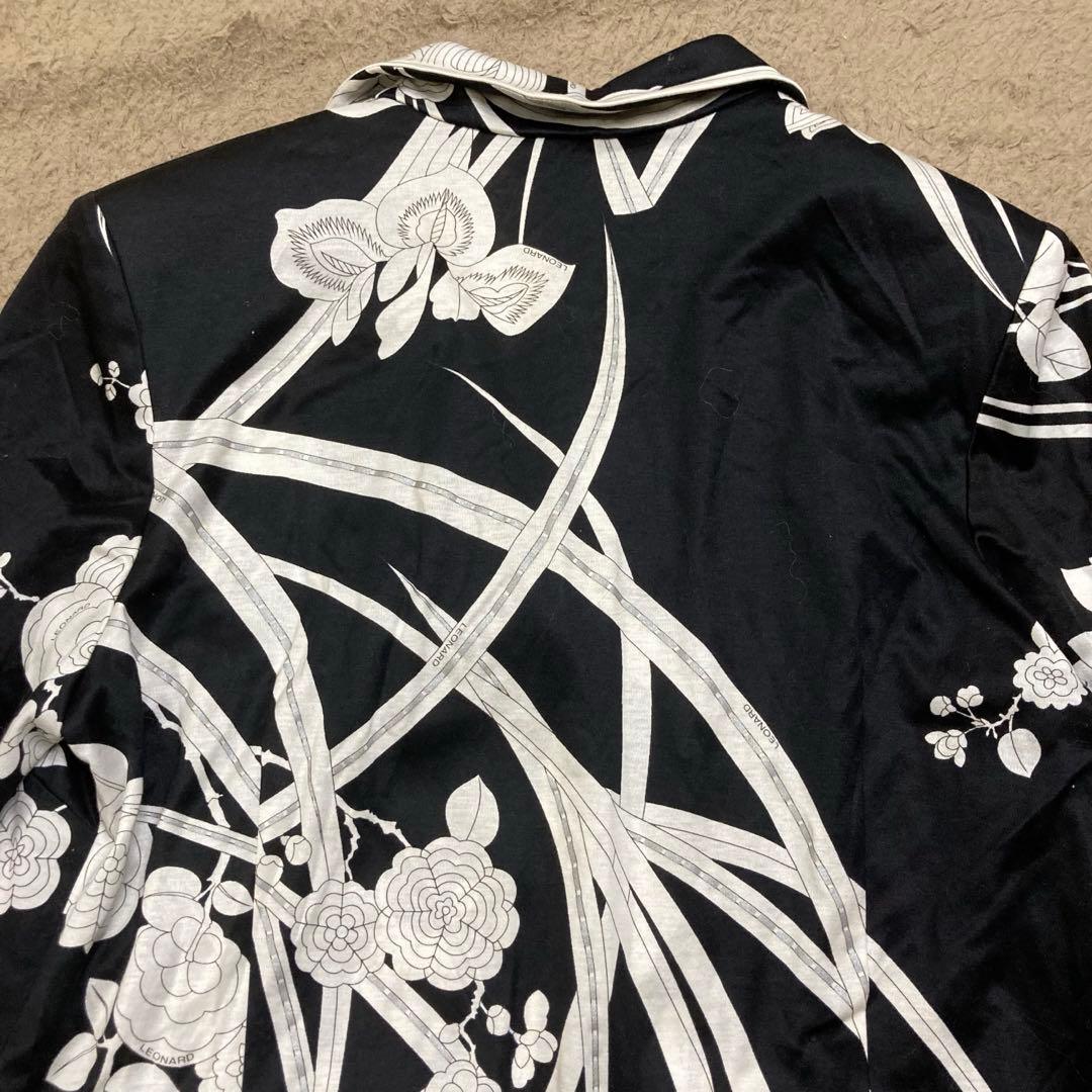 新品訳あり　レオナール　花柄テーラードジャケット　大きいサイズ　モノトーンLL