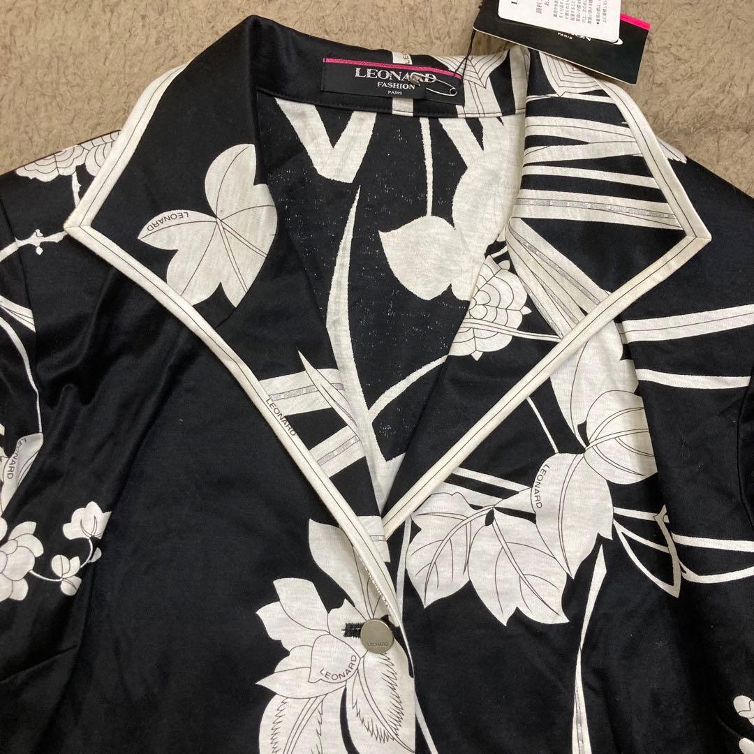 新品訳あり　レオナール　花柄テーラードジャケット　大きいサイズ　モノトーンLL