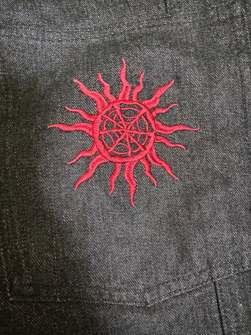 NOREMID 赤刺繍デニム