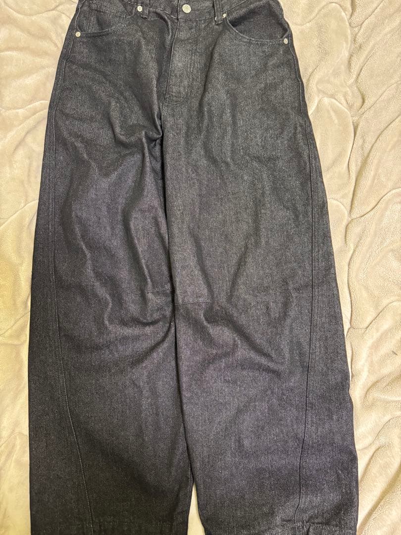 NOREMID 赤刺繍デニム