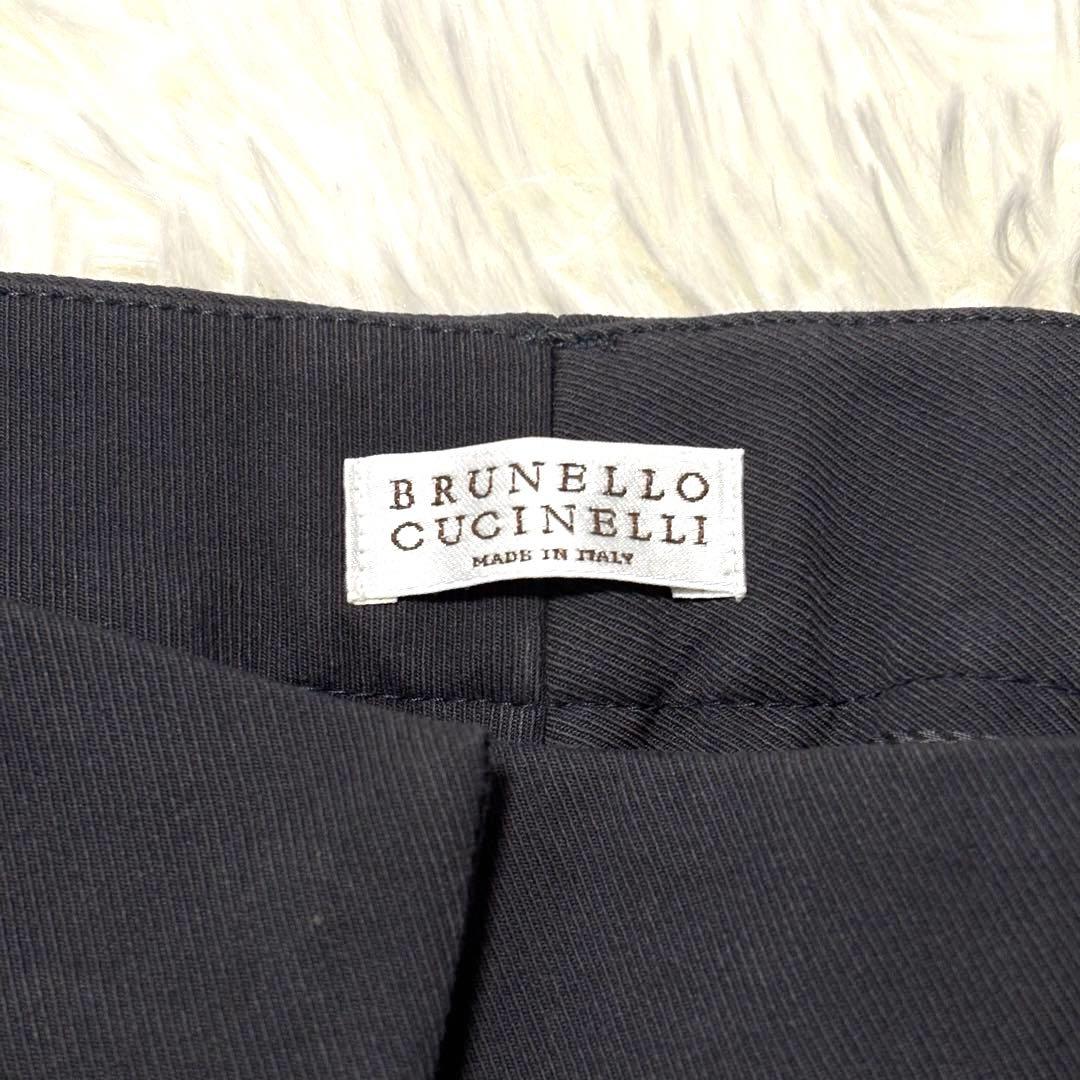 美品 ブルネロクチネリ ストレッチスリムパンツ 濃灰 42 L位 イタリア製