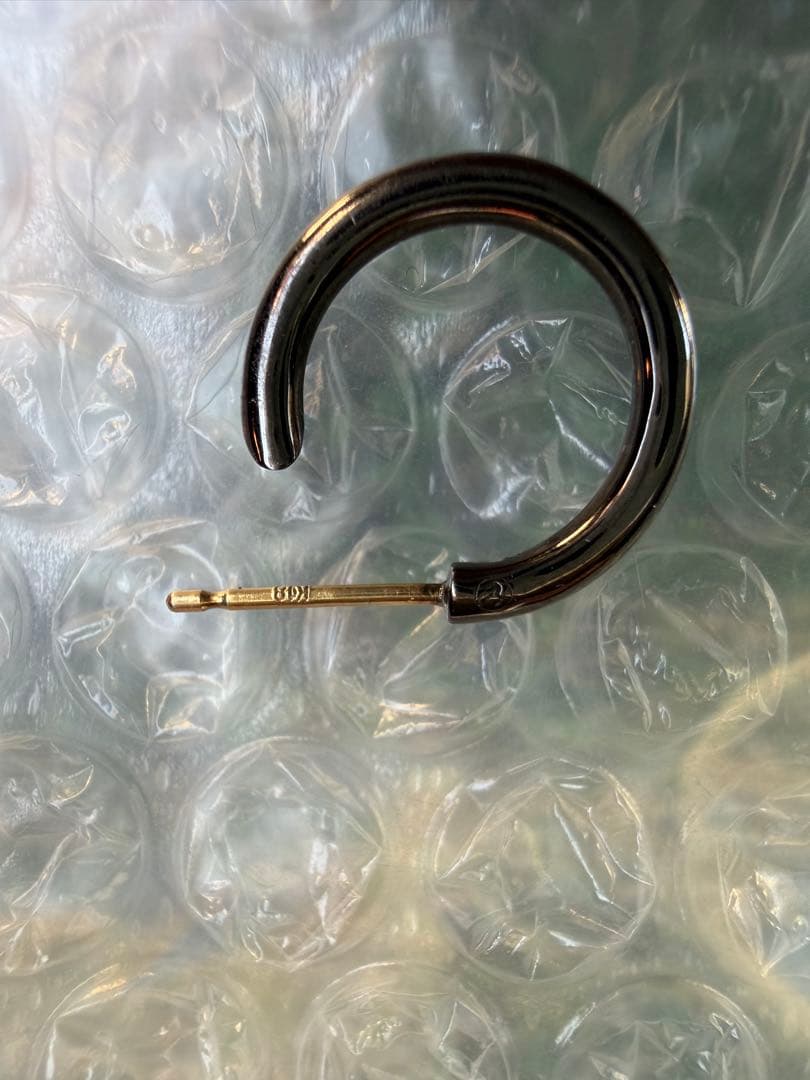 CAREERING キャリアリング ピアス ブラック 片耳 301