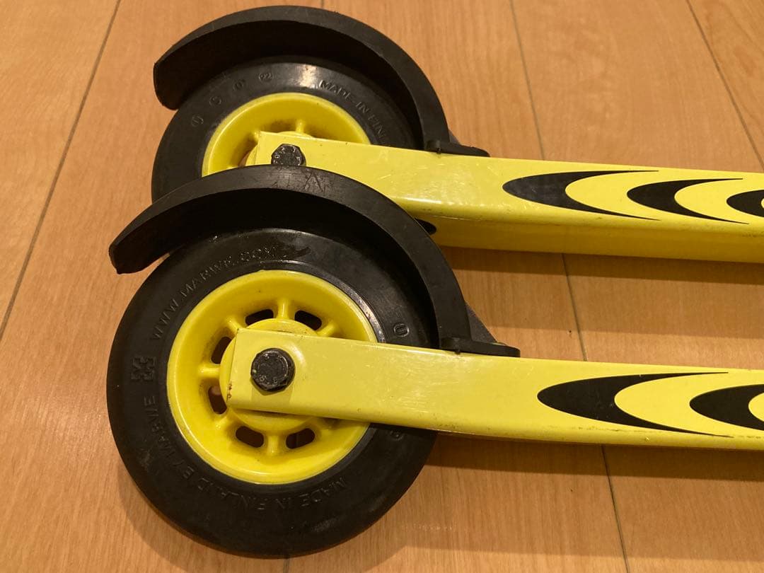 クロスカントリースキー　ローラースキー