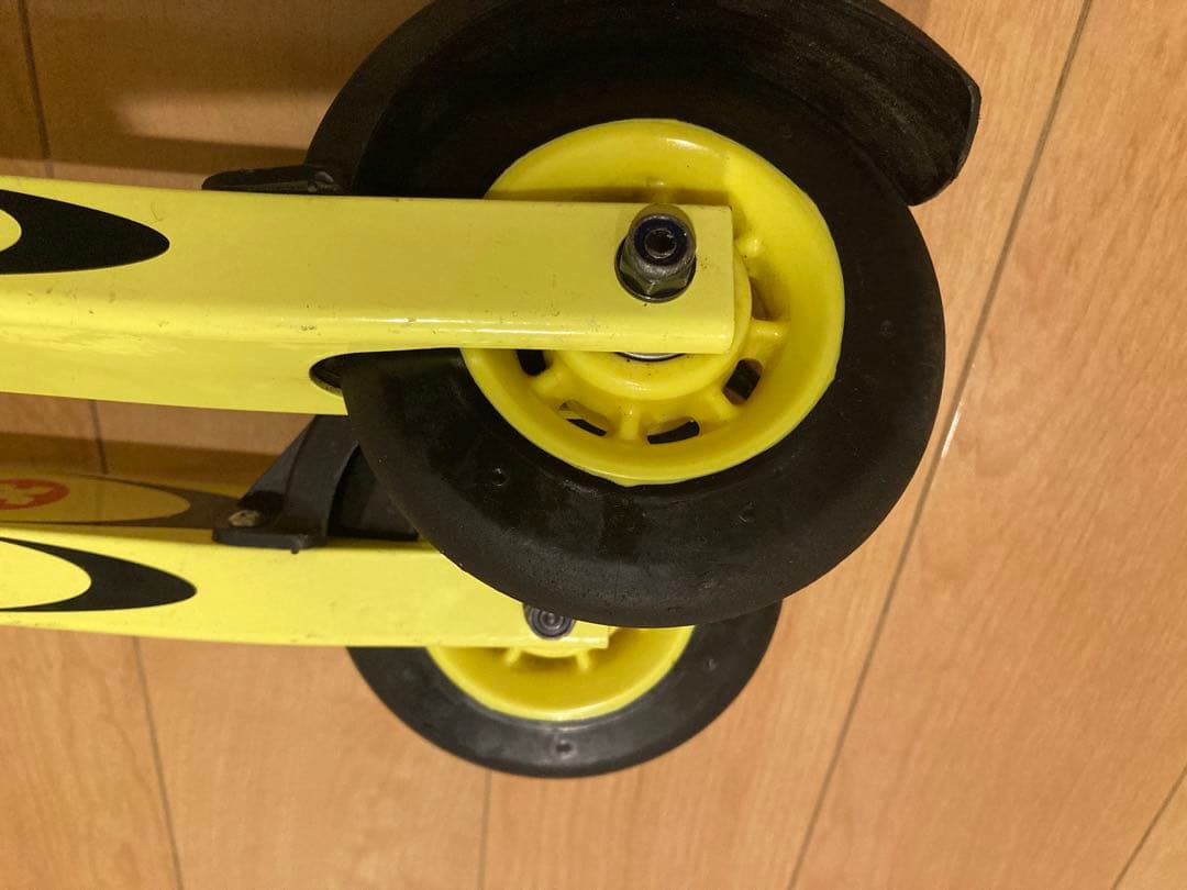 クロスカントリースキー　ローラースキー