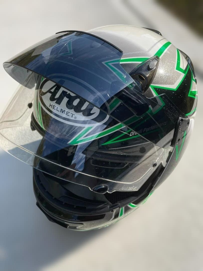 araiフルフェイスヘルメットLサイズ