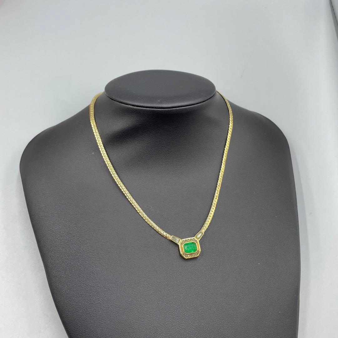 27 訳ありクリスチャンディオール　グリーンストーン付きネックレス