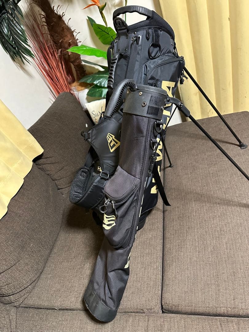 NEW ERAスタンド式キャディバッグ＆スタンドサブバッグセット！