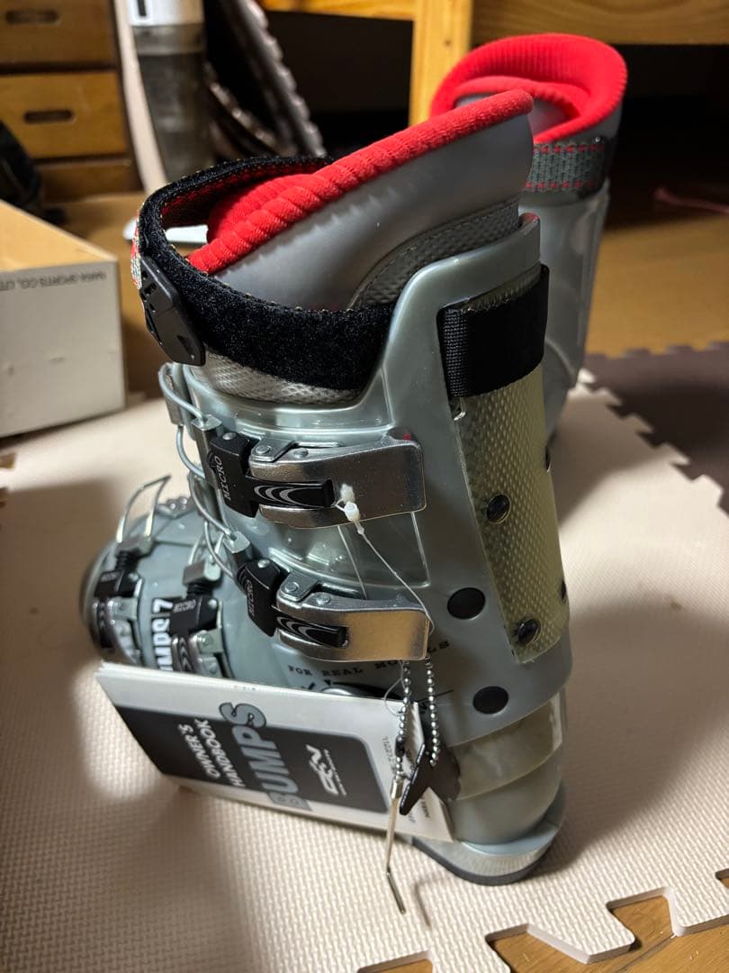 GEN Bumps スキー ブーツBP7