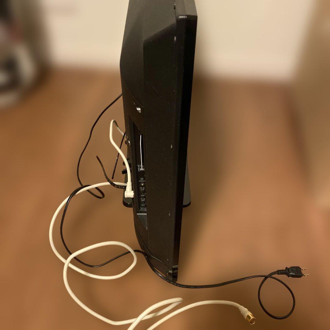 【送料無料】東芝　液晶テレビ　32V31