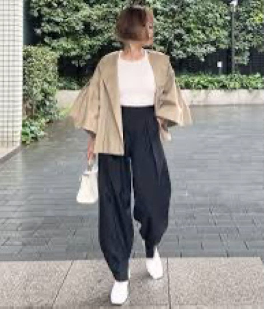 【値下げ！新品タグ付き】cygneベージュ チノショートコート