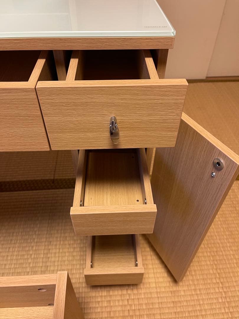 <<引取り限定>> 木製ドレッサー・鏡台 コンセント・収納椅子付き