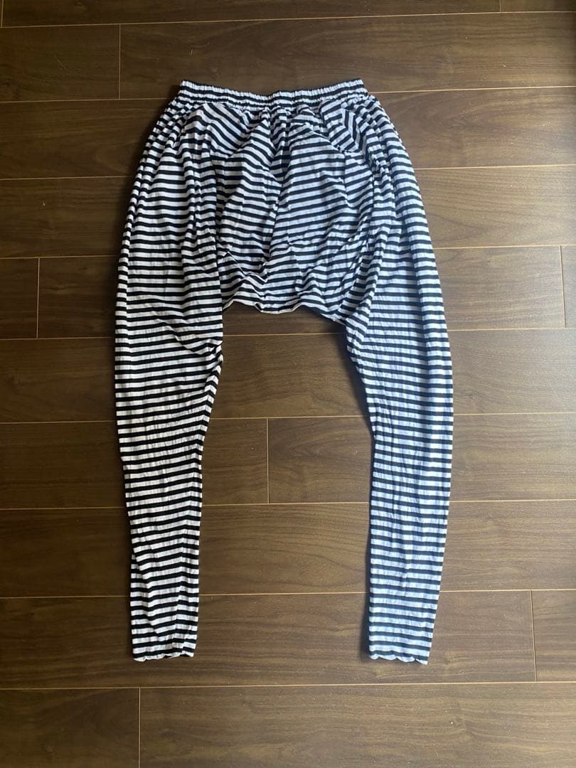 サルエルパンツ