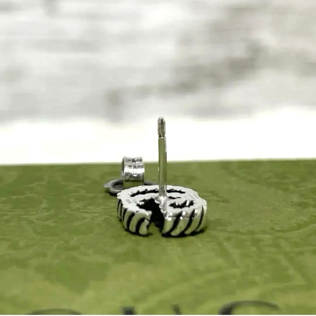 【極美品】グッチ　マーモントGG ツイストピアス片耳　希少　925 アラベスク