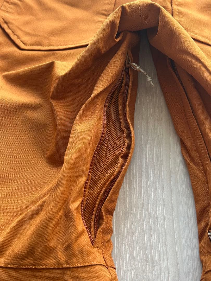 BURTON ウィメンズ アヴァロン ストレッチ ビブパンツ