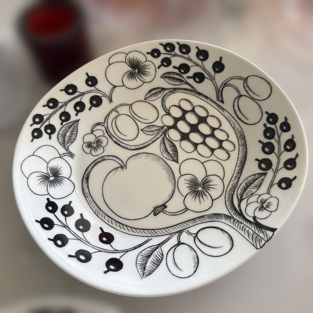 ♡*読様 【最終価格】アラビア パラティッシ ブラック オーバルプレート 25c