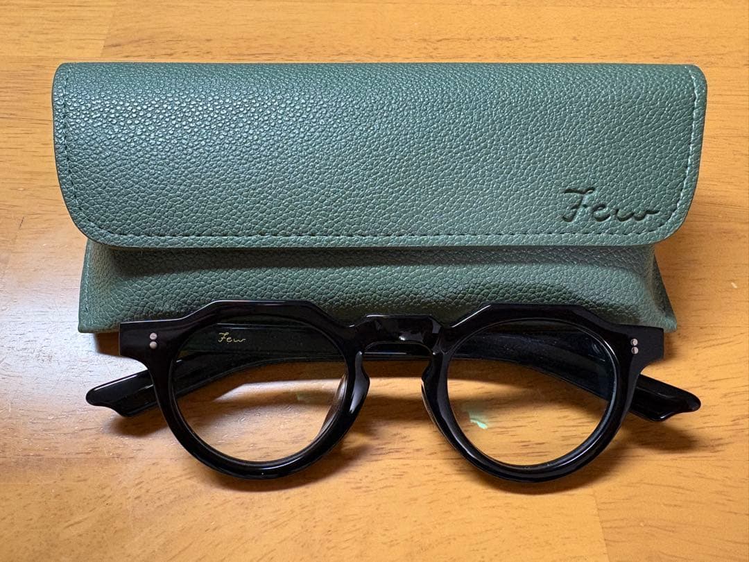 few F5 C-1 ブラック サングラス