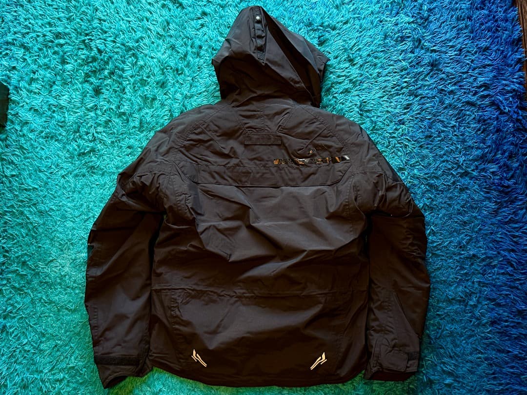 新品　KUSHITANI ウインターアメニタジャケット