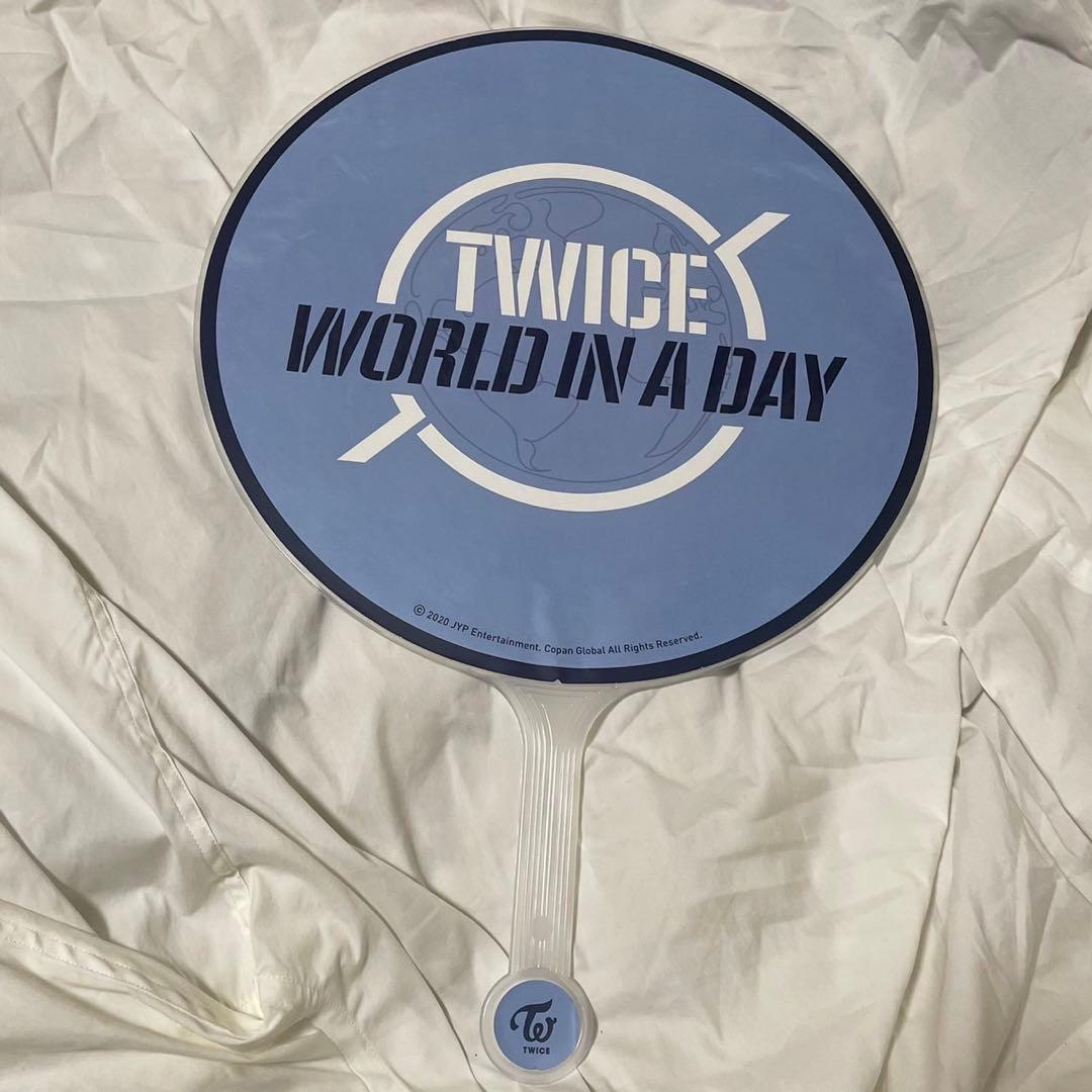 TWICE World in a day 韓国限定うちわ ナヨン   ¥2399
