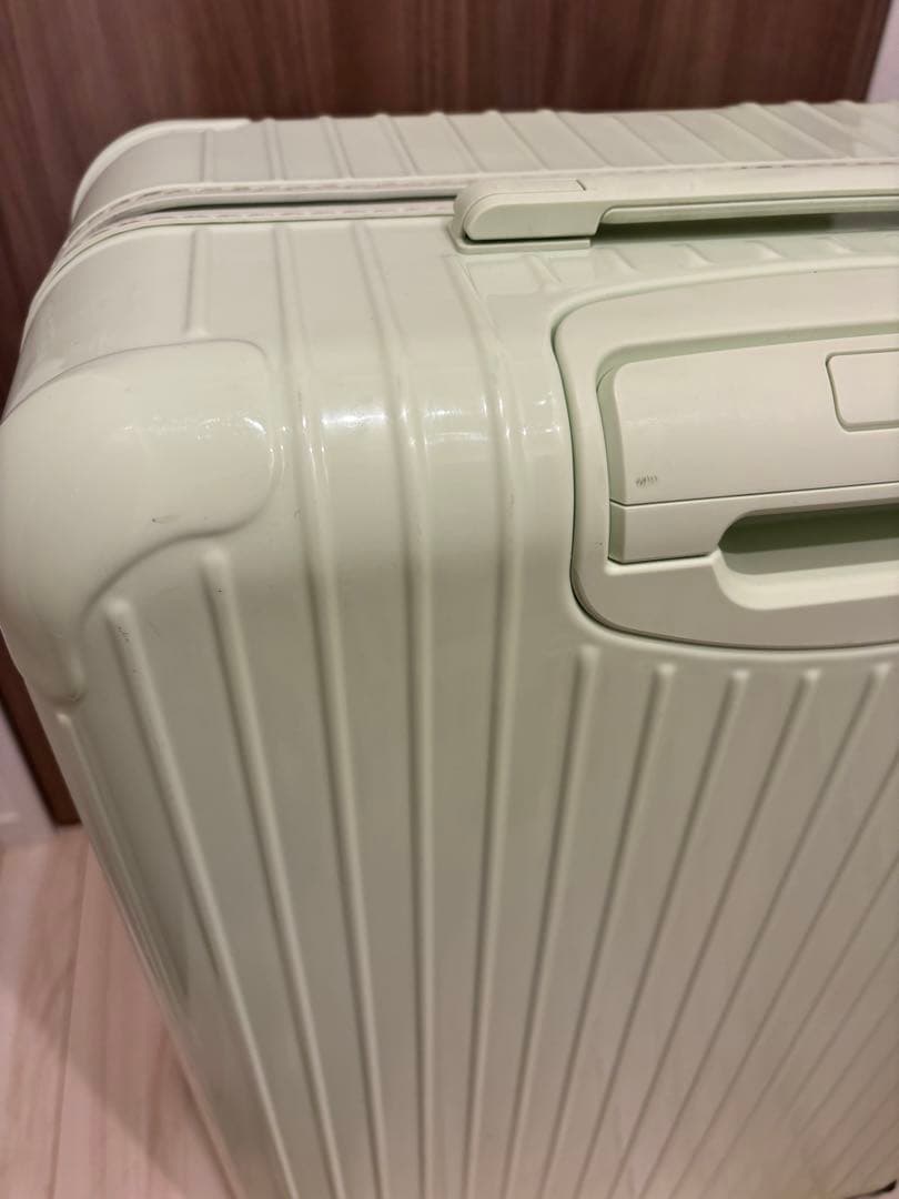RIMOWAリモワ エッセンシャル チェックインL ミントグリーン スーツケース