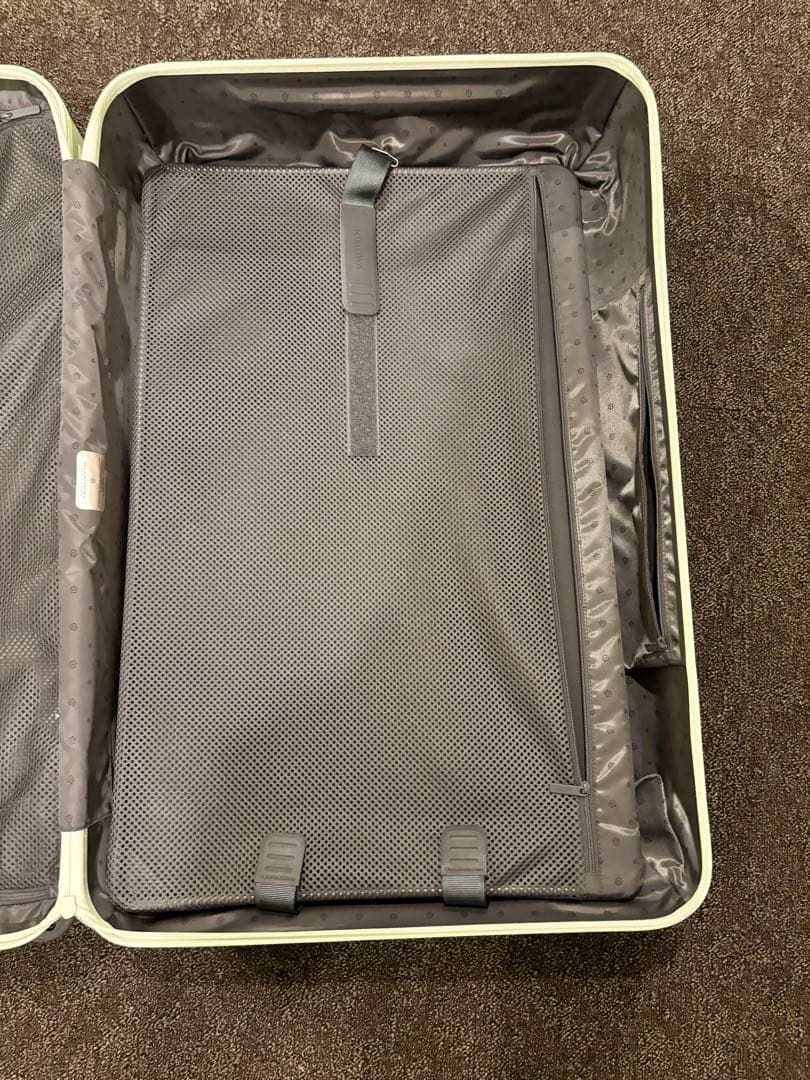 RIMOWAリモワ エッセンシャル チェックインL ミントグリーン スーツケース