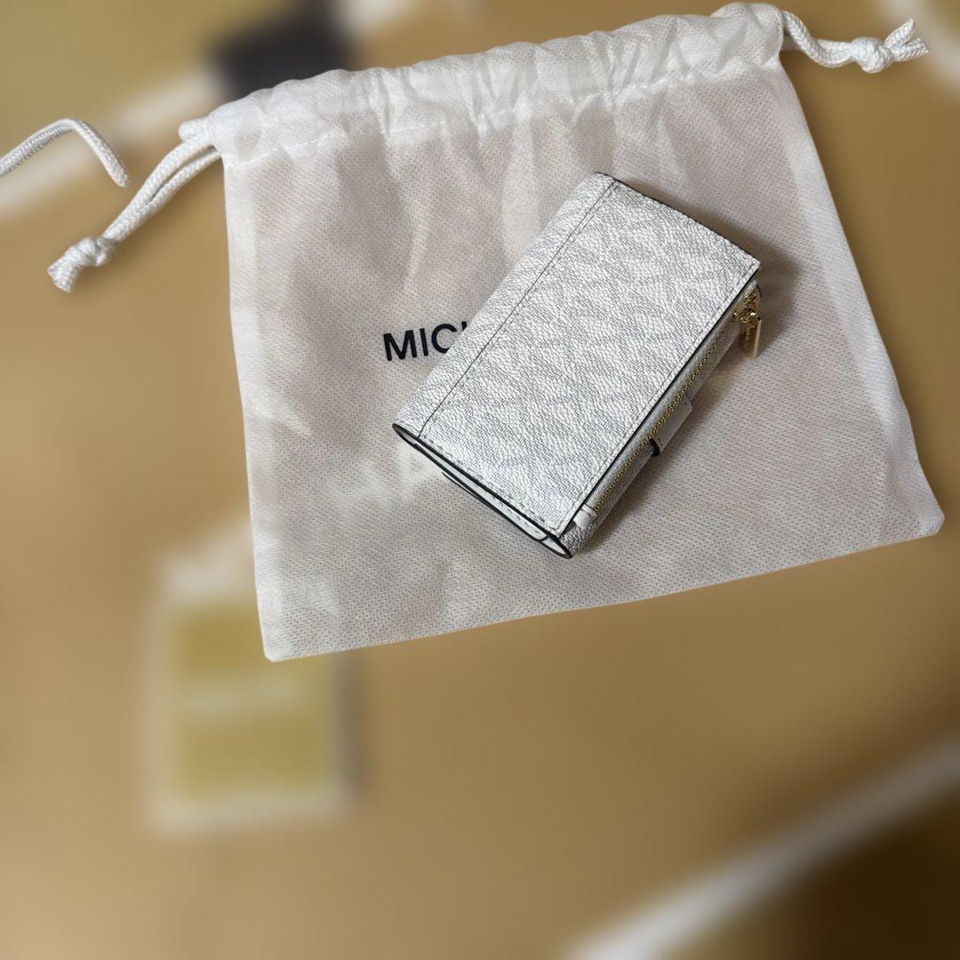 MICHAEL KORS フラップキーケース