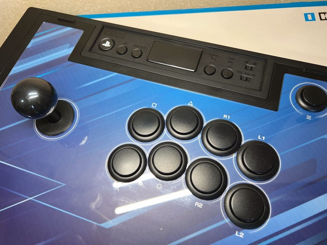 PS5、PS4 PC 用の HORI ファイティングスティック α (アルファ)