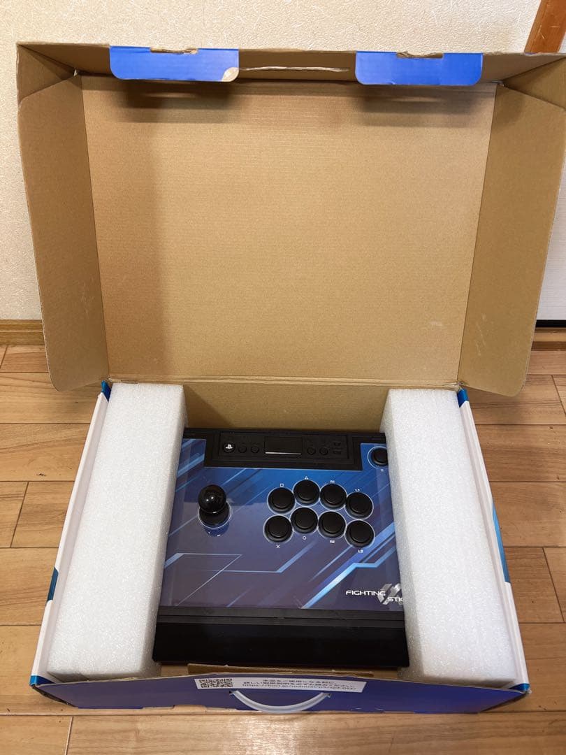 PS5、PS4 PC 用の HORI ファイティングスティック α (アルファ)