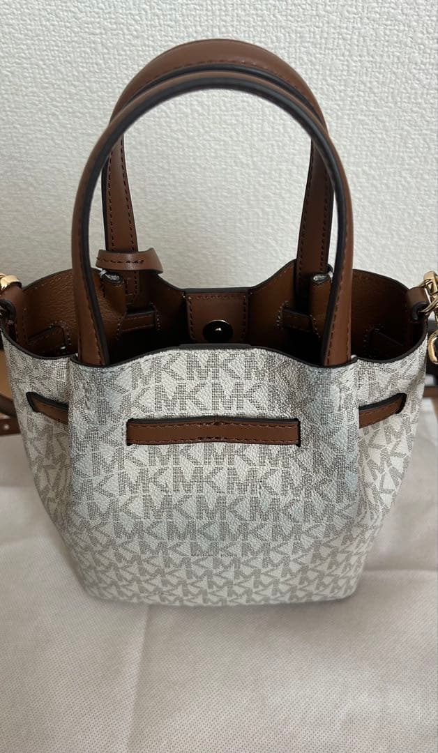 Michael Kors ミニショルダーバッグ