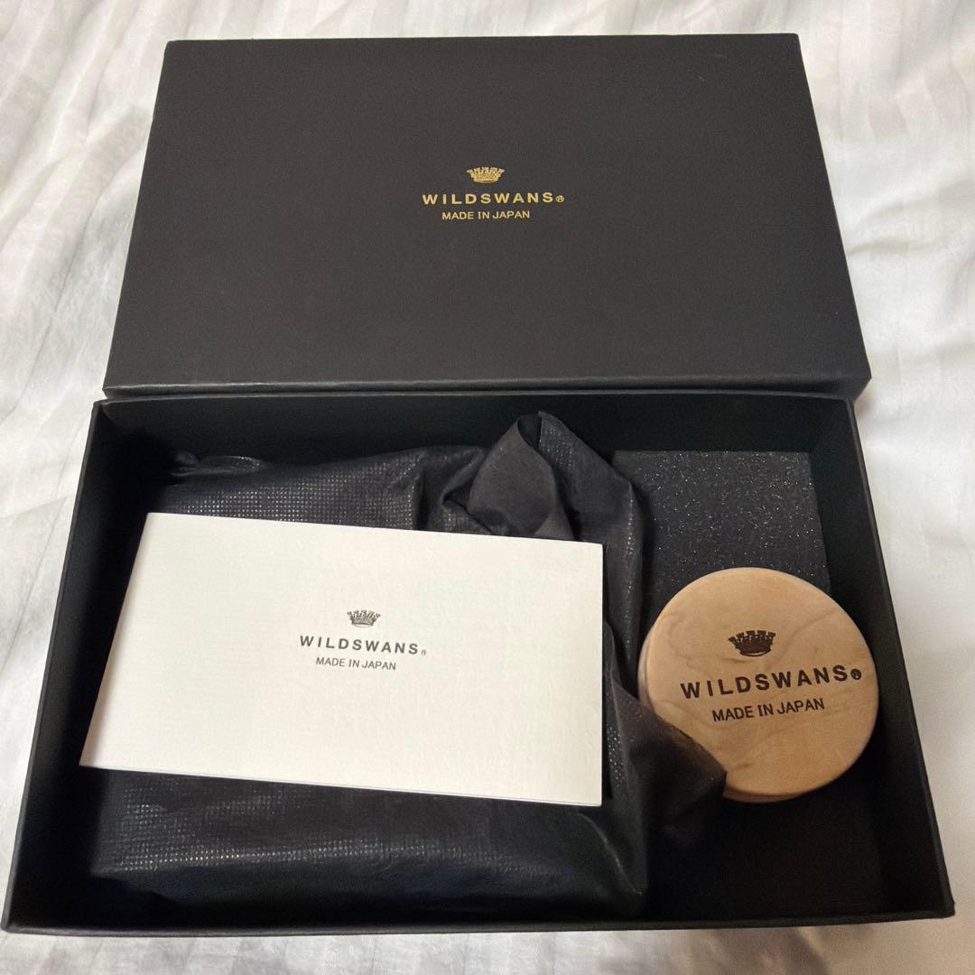 ワイルドスワンズ ウィングス サドルプルアップ　財布　レザー　WINGS 王冠