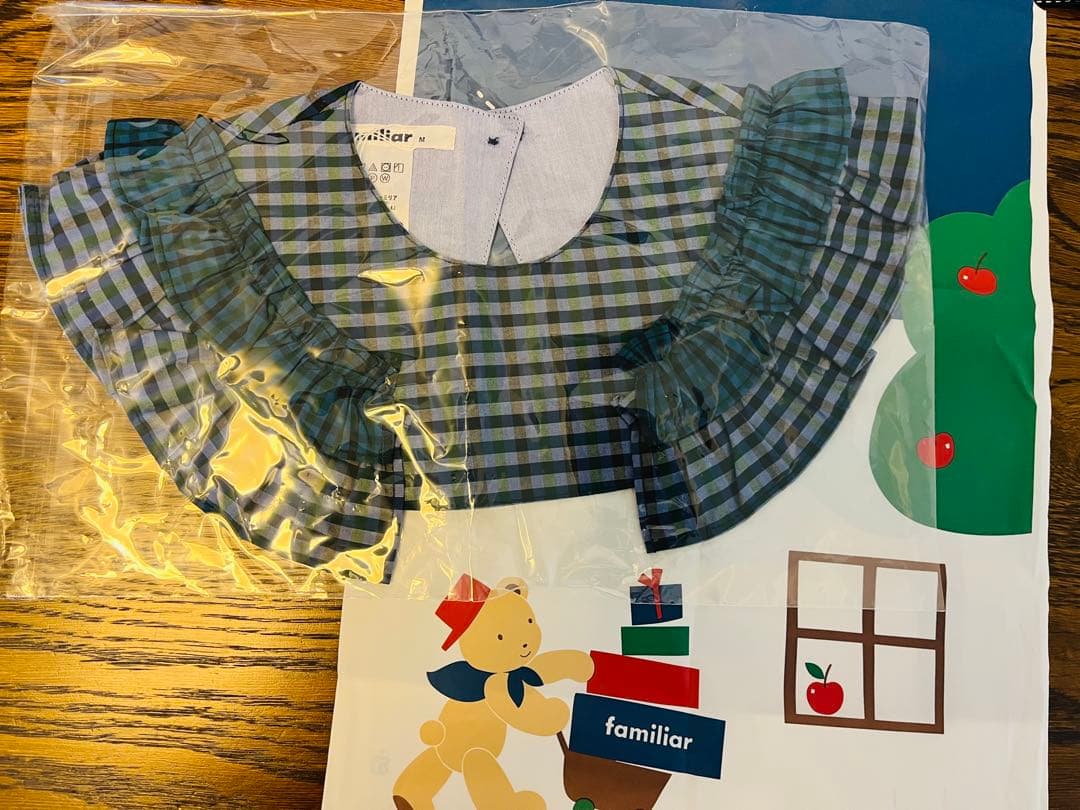 ファミリア　完売　再販無し　新品　付け襟　ファミリアチェック　親子コーデ　 M