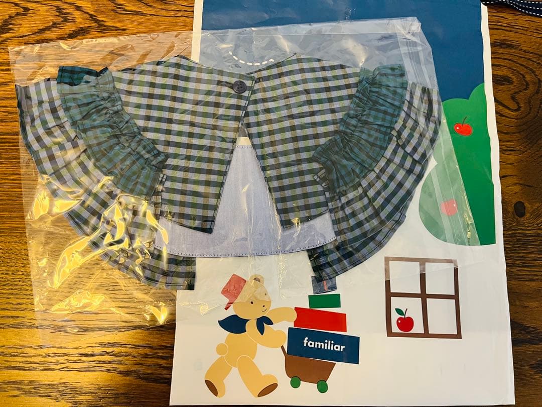 ファミリア　完売　再販無し　新品　付け襟　ファミリアチェック　親子コーデ　 M