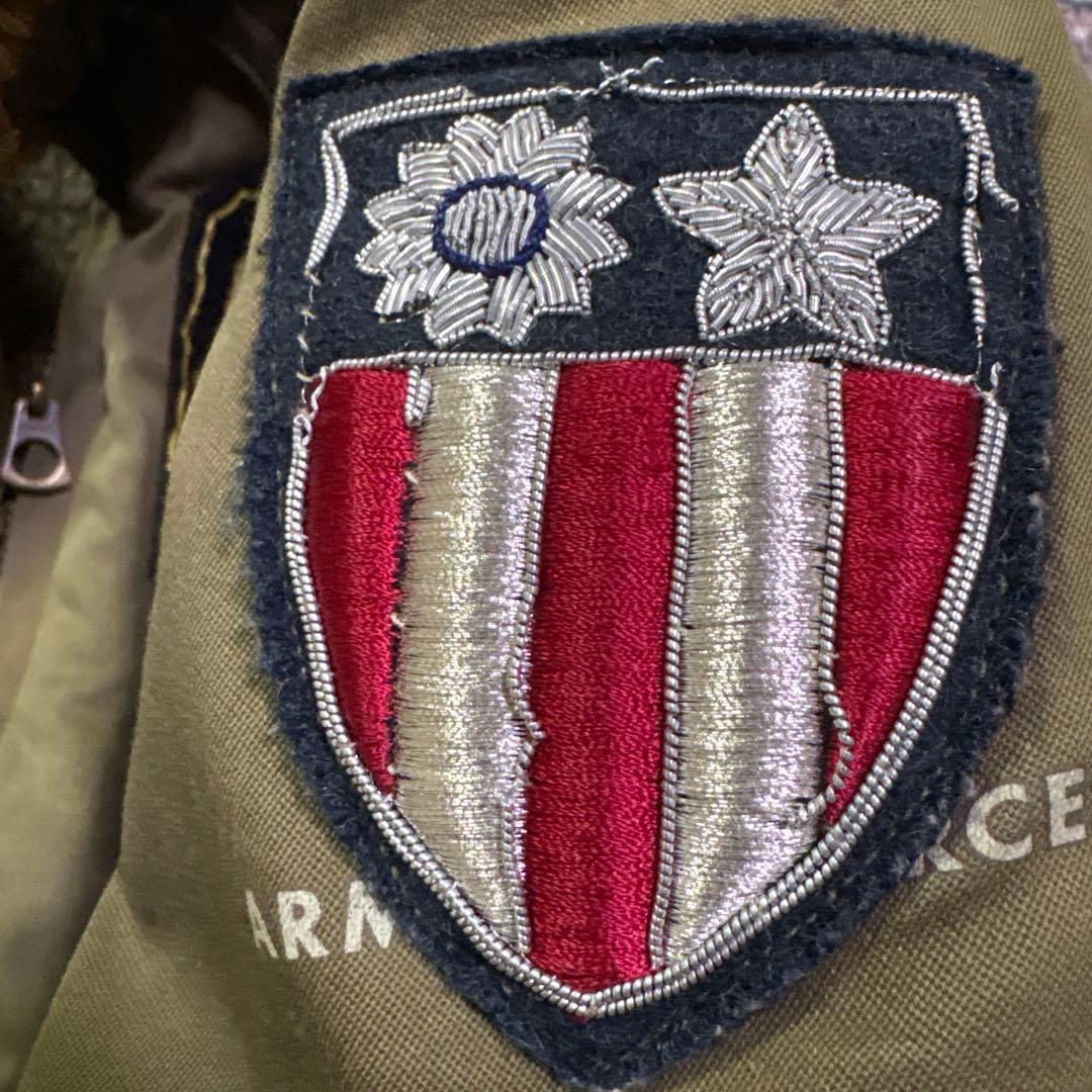 バズリクソンズ B-10 フライングタイガー ラフウエア復刻