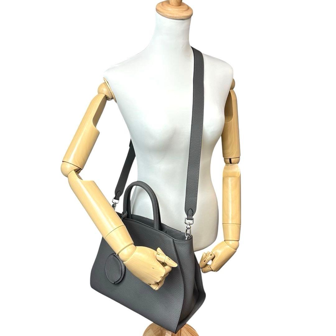 未使用◎ ヘイニ クリミト 2way 斜めがけ可 ショルダーバッグ ハンドバッグ