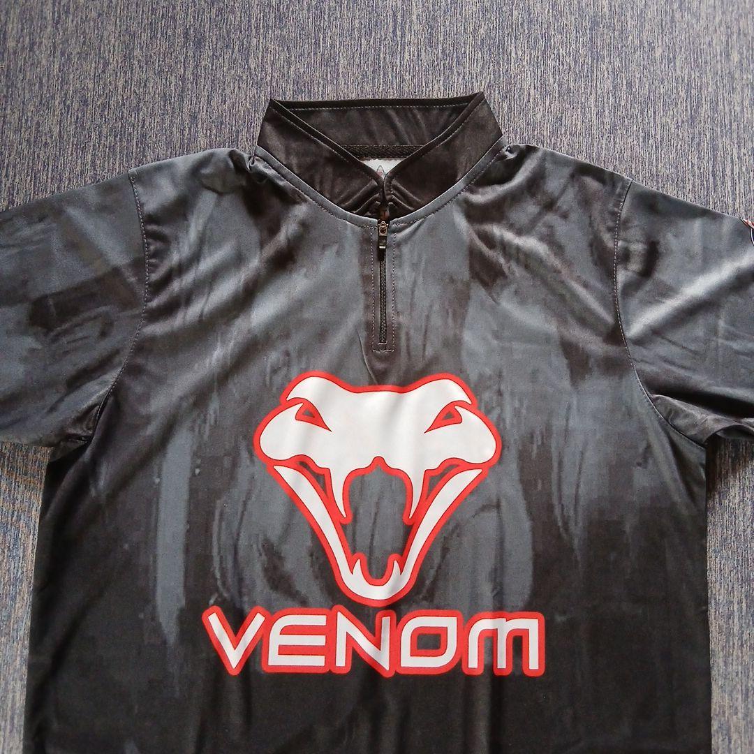 【新品】ボウリングウェア　ベノム　モーティブ　日本サイズM　ブラック